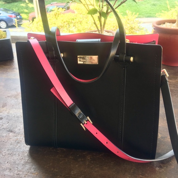 kate spade Handbags - KATE SPADE ♠️ black cross body with PINK interior
